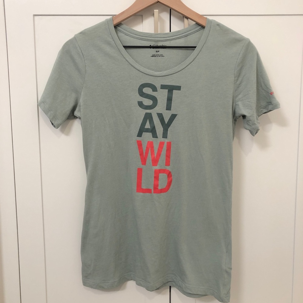 Columbia Word Block T-Shirt Size S